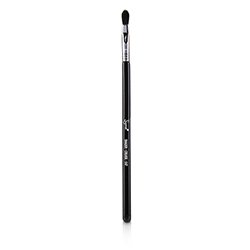 Sigma Beauty E47 Shader Crease Brush -
