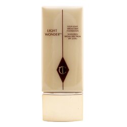 Charlotte Tilbury Light Wonder Foundation SPF 15 - # 3 Fair (Fair With Pink Undertones) 40ml/1.3oz